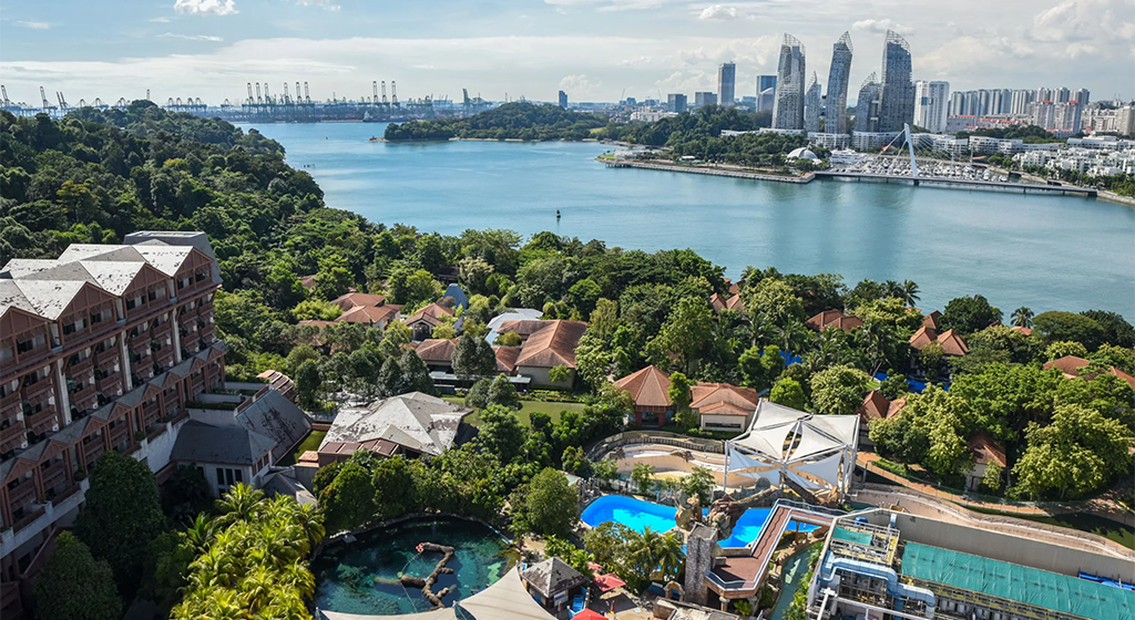 Singapore Highlights: 3 Nights + 2-Night Luxury Cruise