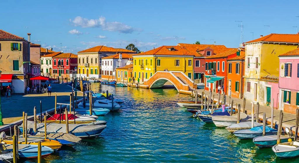 Romantic Europe: Paris, Swiss & Italy Discovery