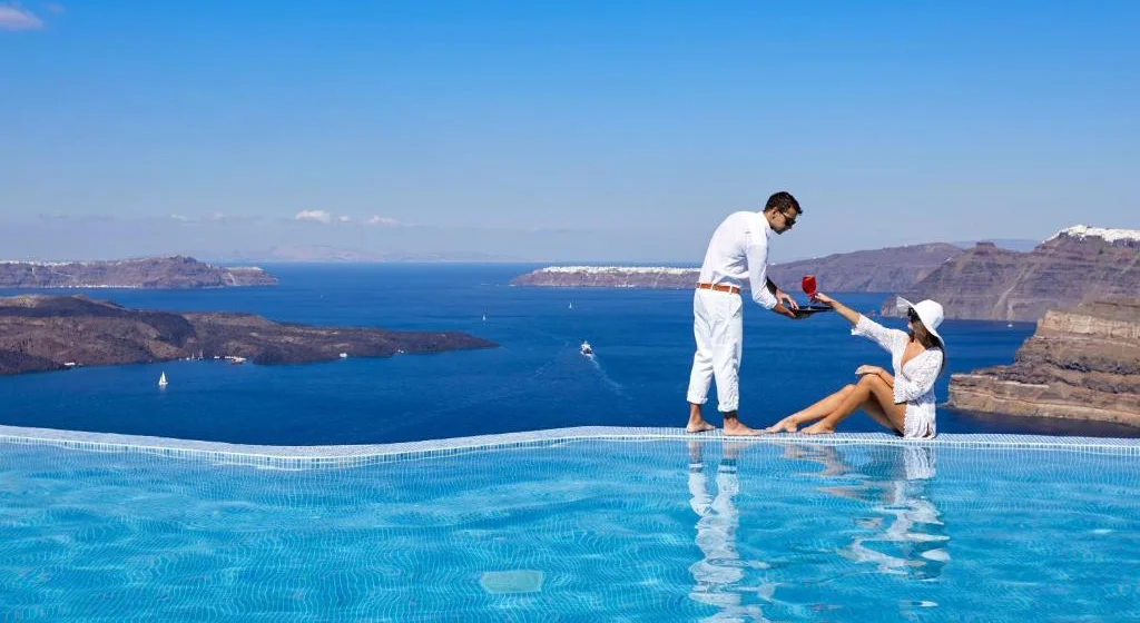 Best of Greece: Athens, Mykonos & Santorini – 7 Nights