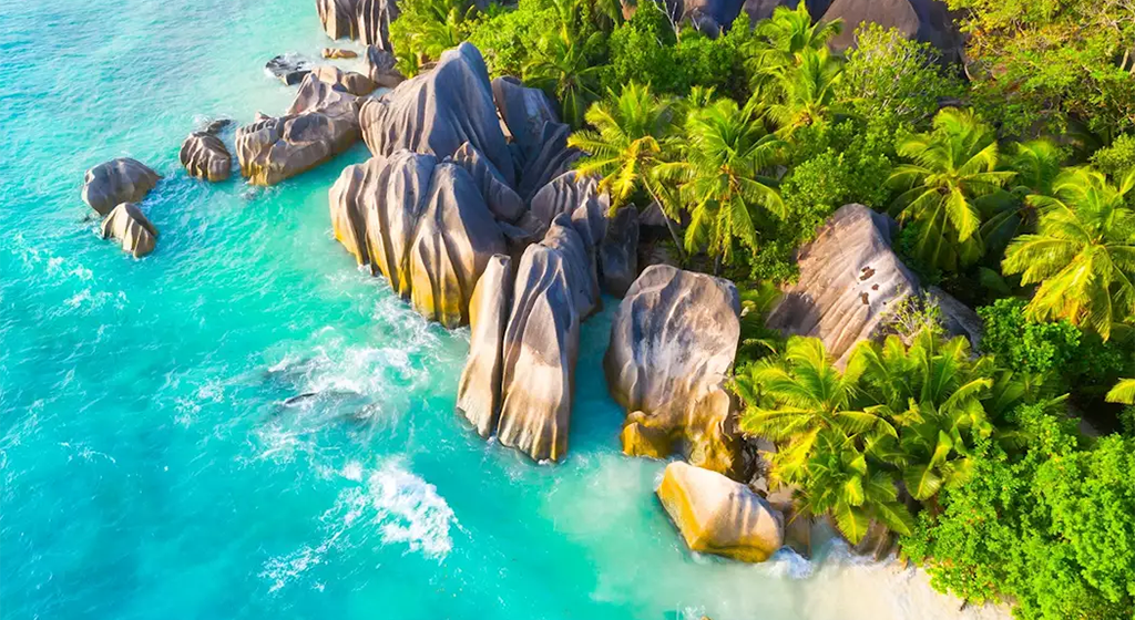 Seychelles Escape: Praslin, La Digue & Mahé Island Experience